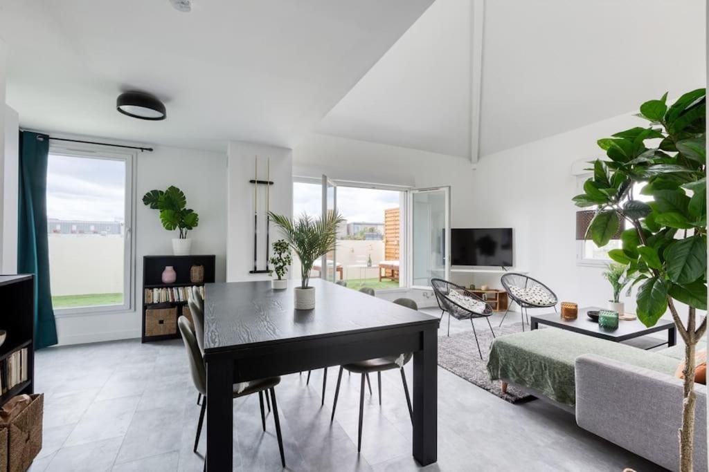 Premium Flat 6 People With Billard And Terrace Stade De France Saint-Denis  Exterior photo